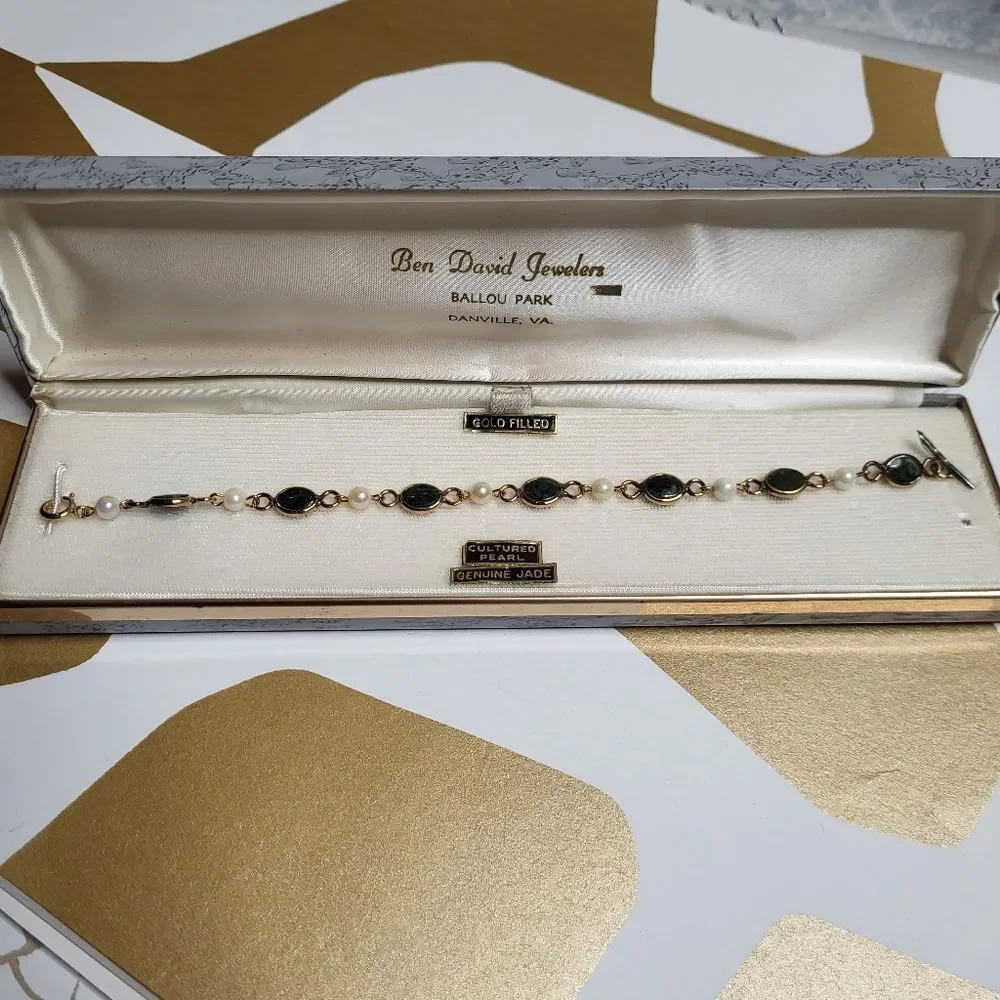Vintage 90s Ben David Jewellers 14K Gold fill, Pearls and Genuine Jade Bracelets